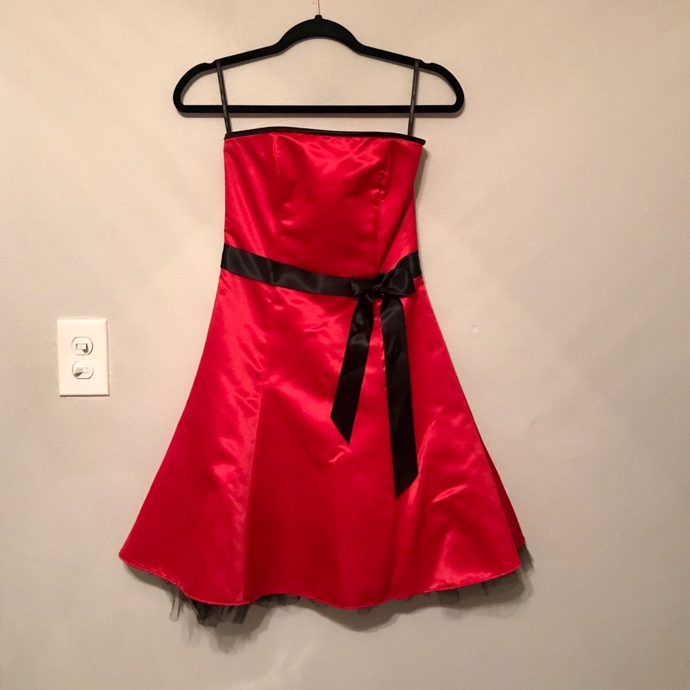 Jessica McClintock - Red Dress